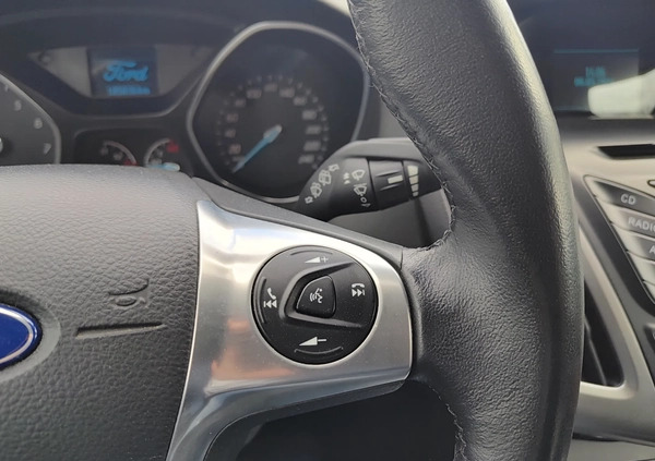 Ford Focus cena 23900 przebieg: 185000, rok produkcji 2014 z Szczecin małe 254